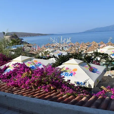 Villa Bellavista - *
